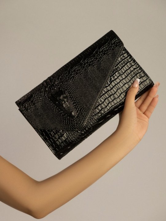 Croc – The Leather Luxe Edition
